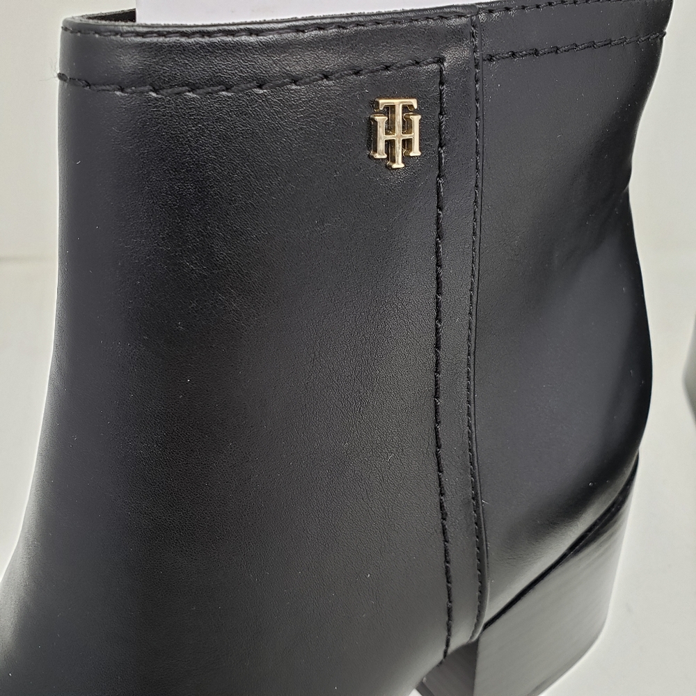 Tommy Hilfiger Jetz Booties NIB - Picture 6 of 11